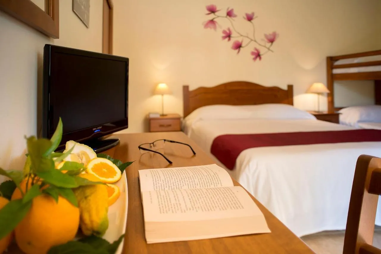 Primosole Rooms קטאניה